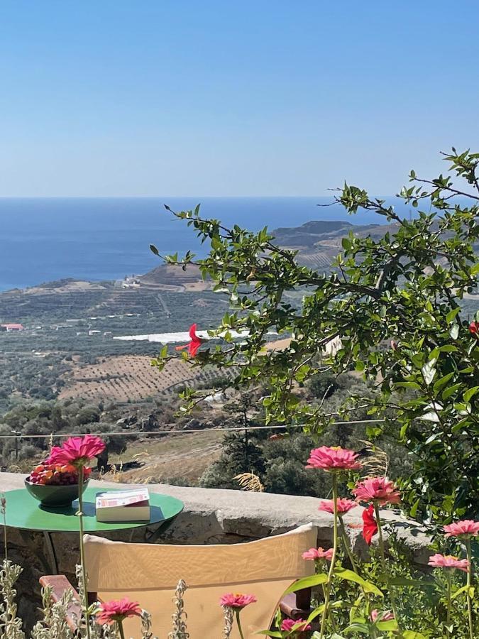 La Familia Maison Traditionnelle * Plakias